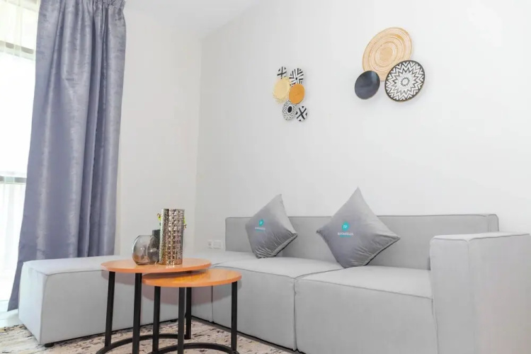 Bloomfields Modern 1BR in Reflection