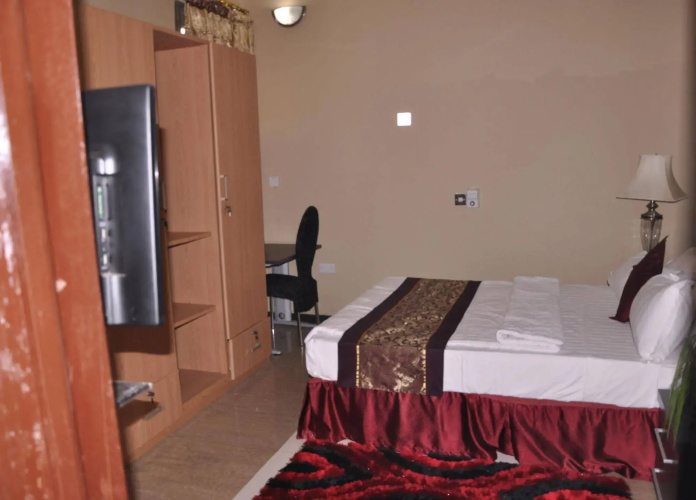 Downtown Hotel