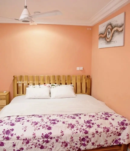 3 Bedrooms Apartment