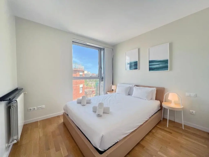 2 Bedrooms Apartment