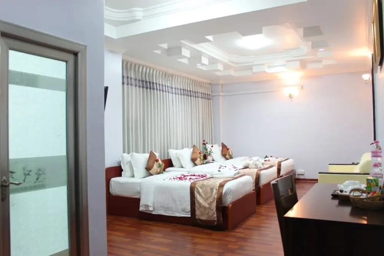 Deluxe Triple room