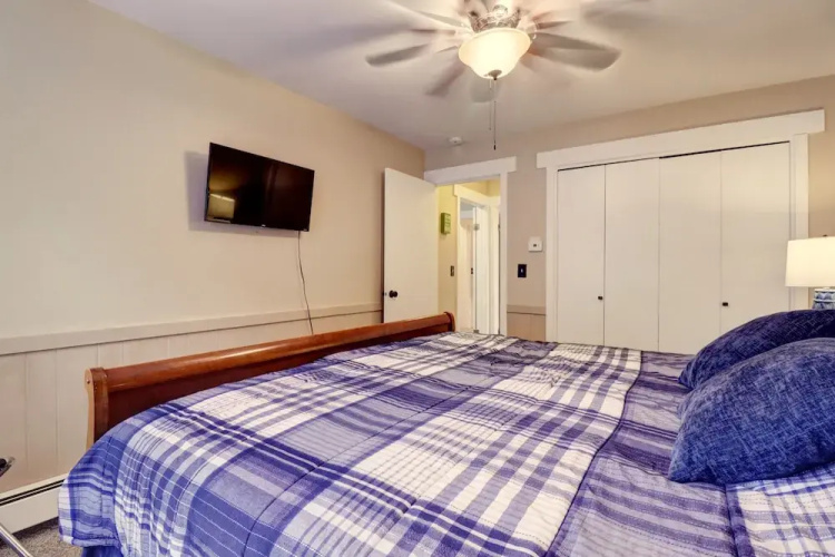 A105 Lake Cliffe 2 Bedroom Condo