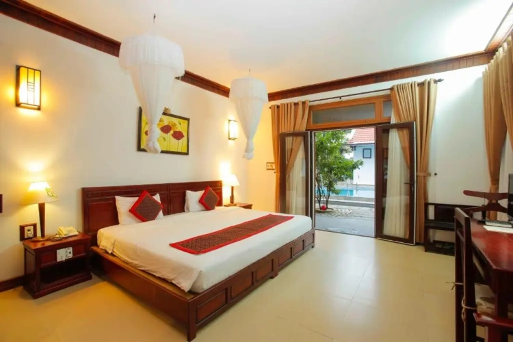 Superior Double room with pool view