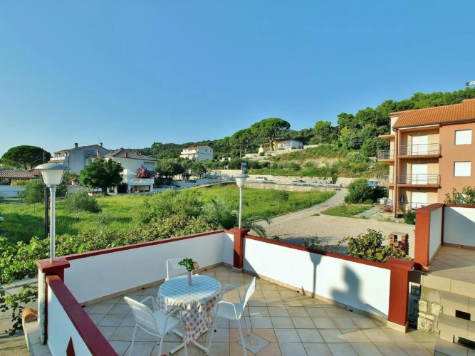 Ivans - With Parking - A2