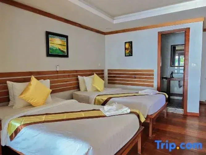Twin Bungalow with sea view