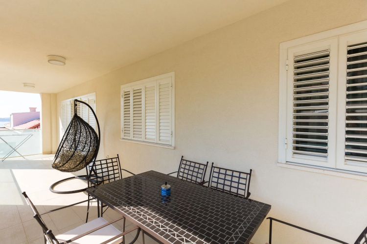 Antonio Luxury Beach Suites