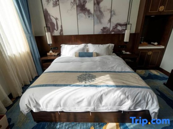 Deluxe Double room with garden view