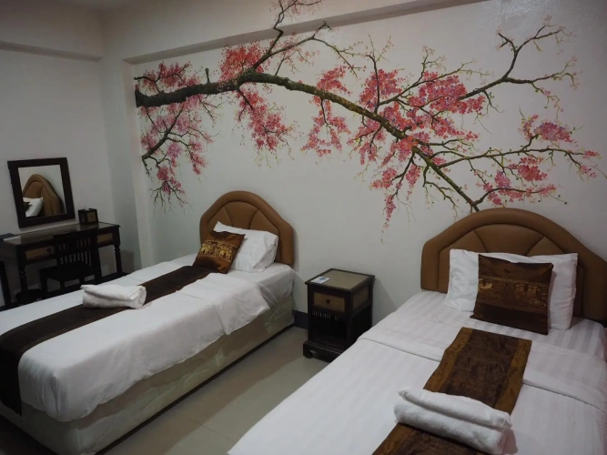 Standard Twin room