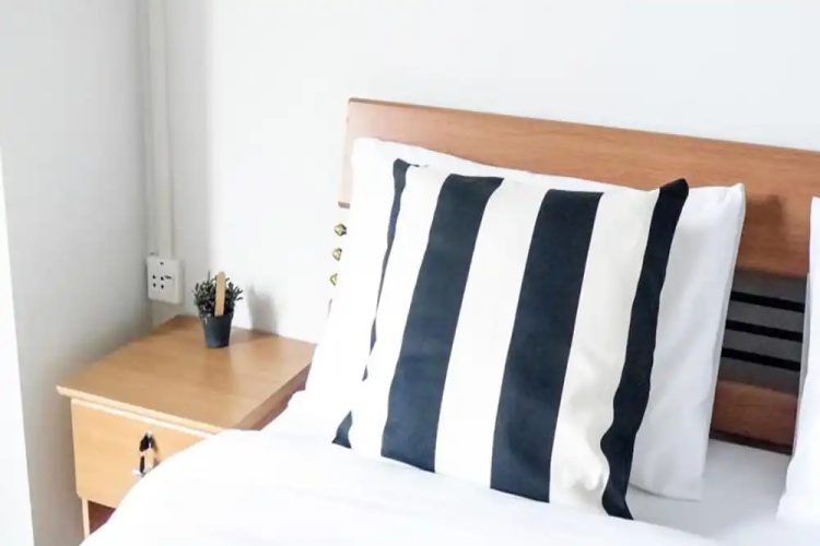 Warm Hug Home & Apartment