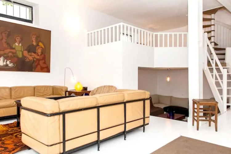 House With 4 Bedrooms in Paris, With Wifi