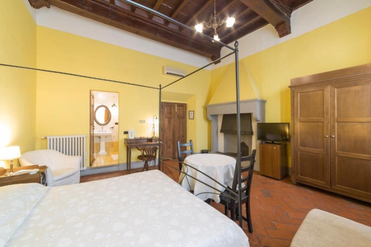 Deluxe Triple room