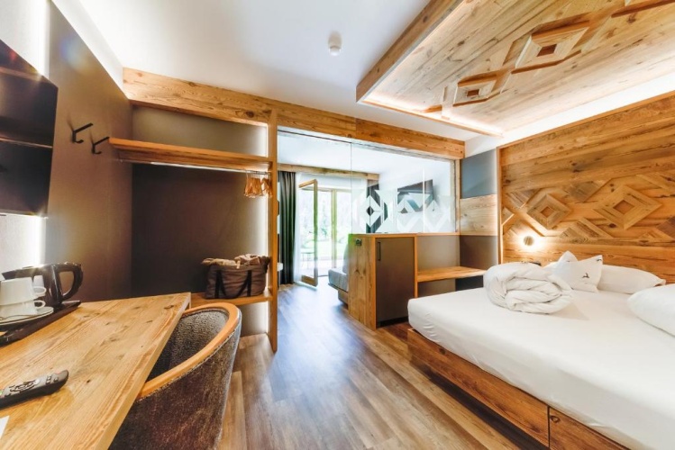 Premium Quadruple room