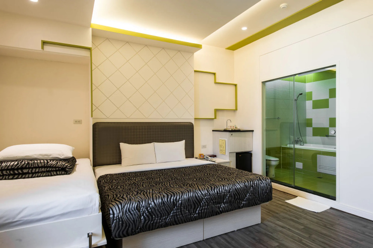 Yuan Chyau Motel