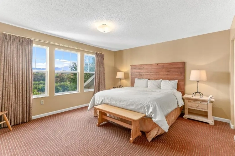 2 Bedrooms Suite