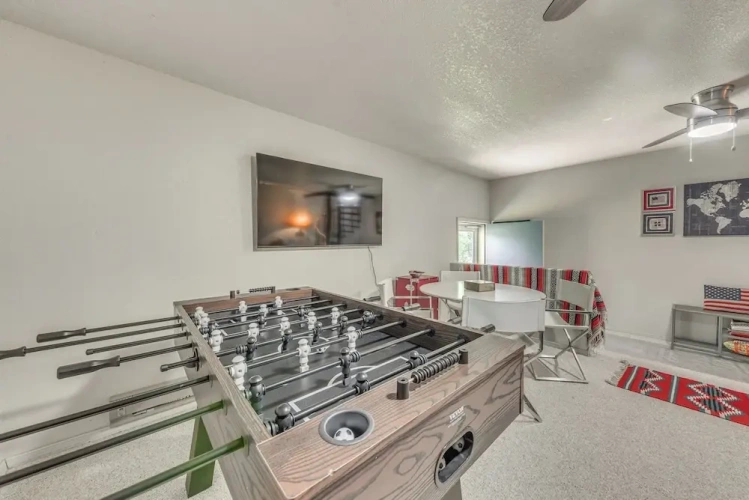3 Bedrooms Apartment