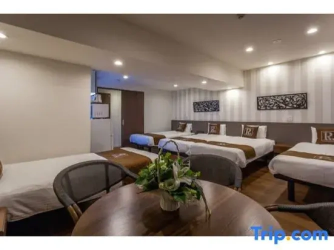 Premier room