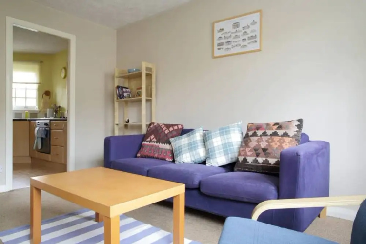 1 Bedroom Apartment By The Meadows