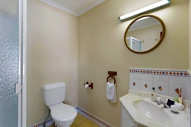 1 Bedroom Suite