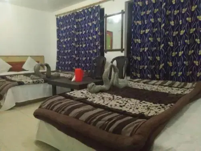 Hotel Alpine K2