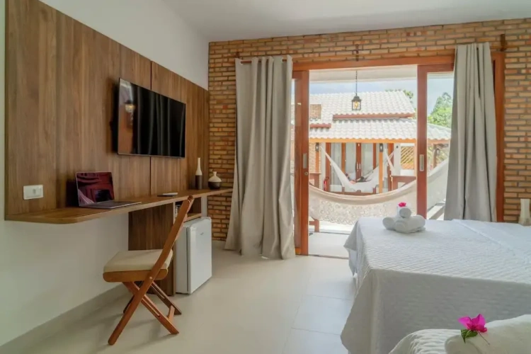 Deluxe Triple room with balcony