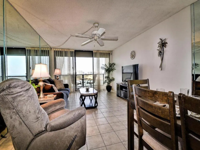 440 West Condo 1604N