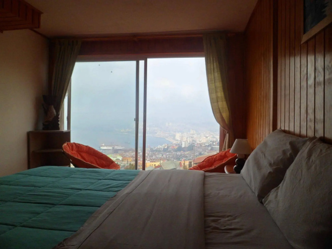 Costa Azul Bed & Breakfast