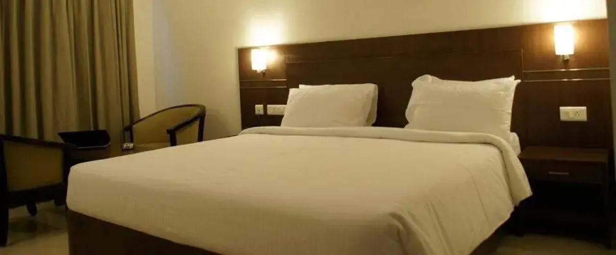 Hotel Midcity