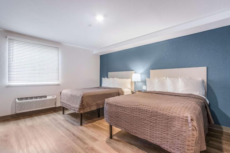 Twin room