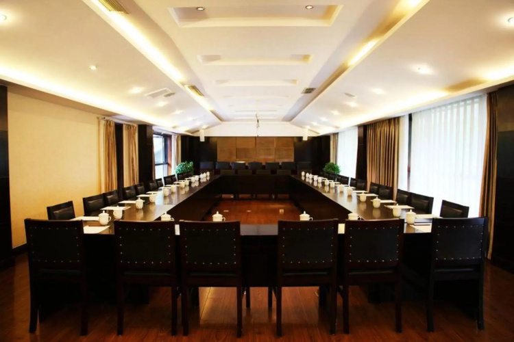 Baoshan Hotspring Hotel