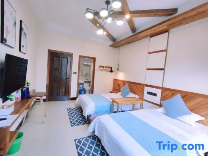 6 Bedrooms Standard room