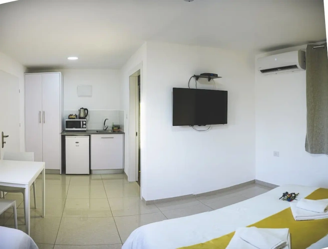 Premium Triple room