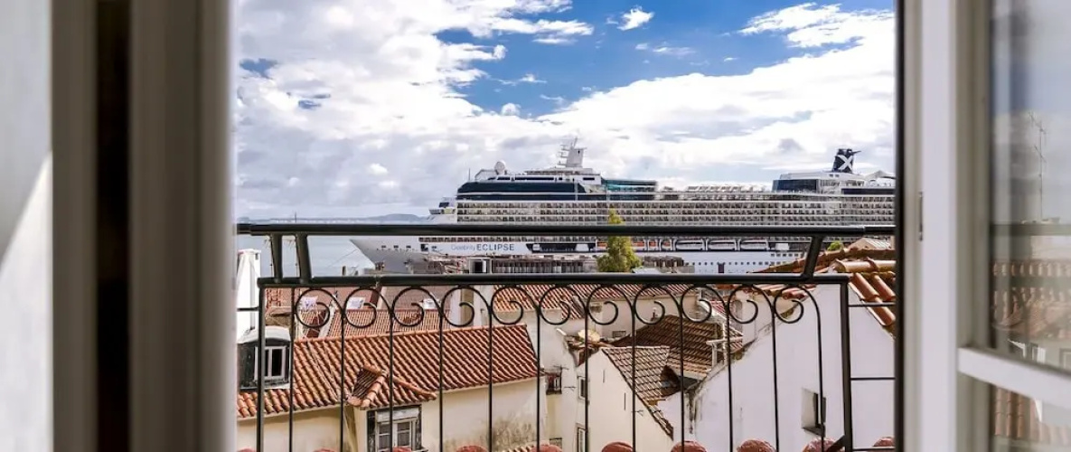 Alfama by Lisbon Inside Out