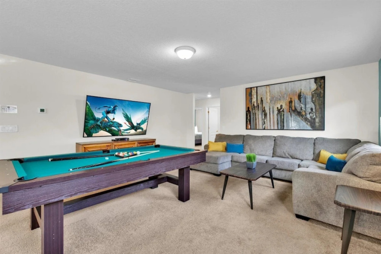 5541 Misty oak Circle
