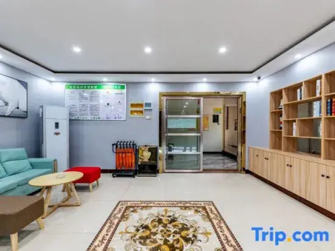 Junyi Chain Hotel (Chuzhou Quanjiao Station)