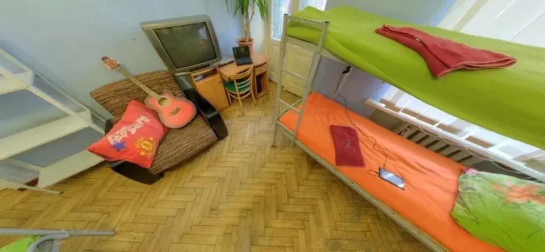 Yourhostel Olimpiyskiy