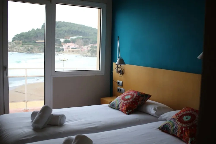 Superior Double room with balcony and with sea view