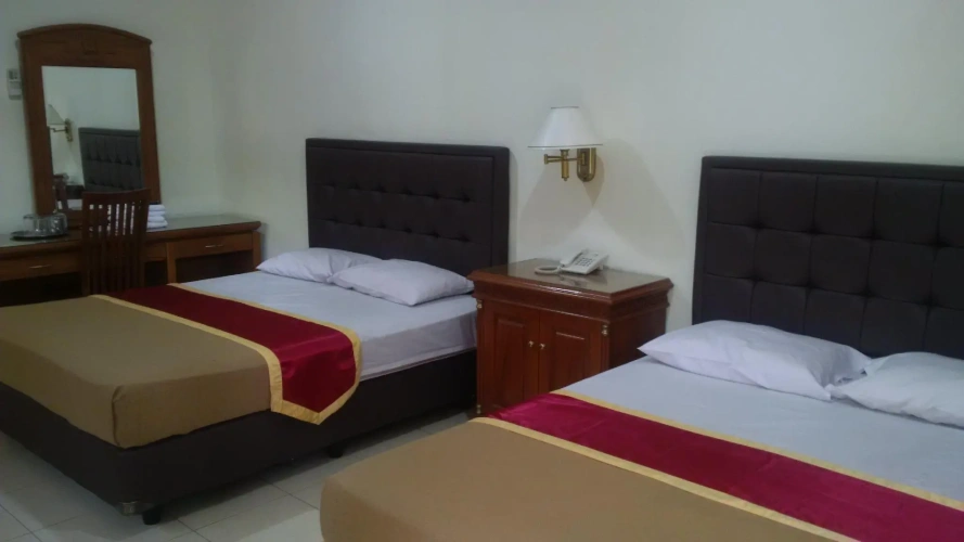 Quadruple Suite