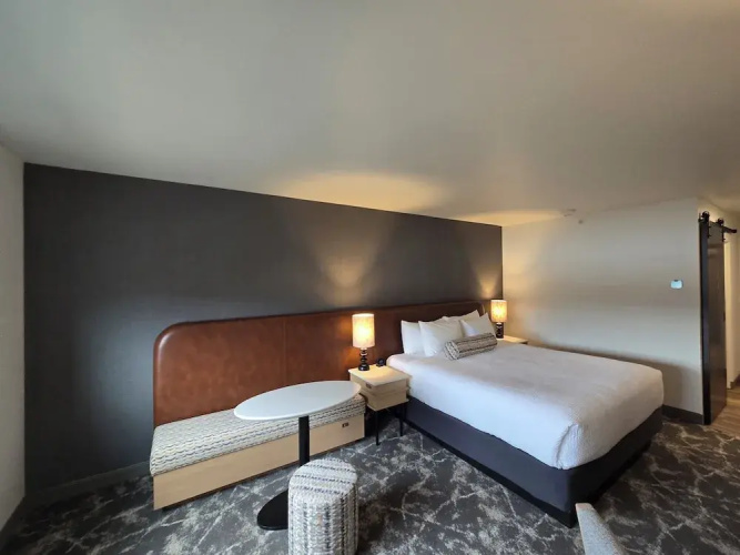 Rayland Hotel