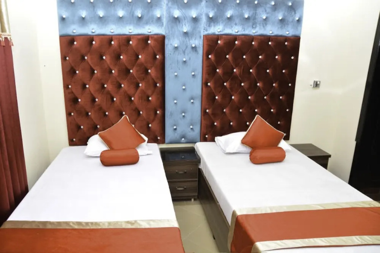 Hotel luxury palace