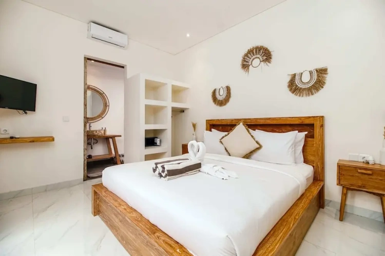 Economy room