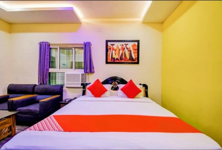 Deluxe Double room with city view