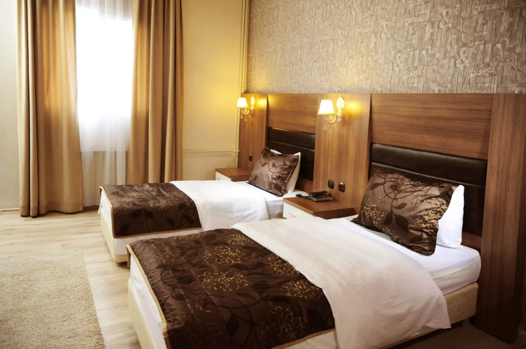 Tanik Hotel