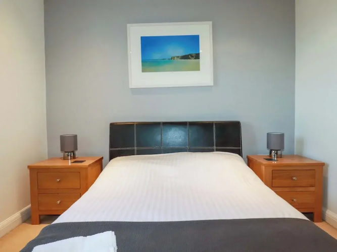 Apartment 3