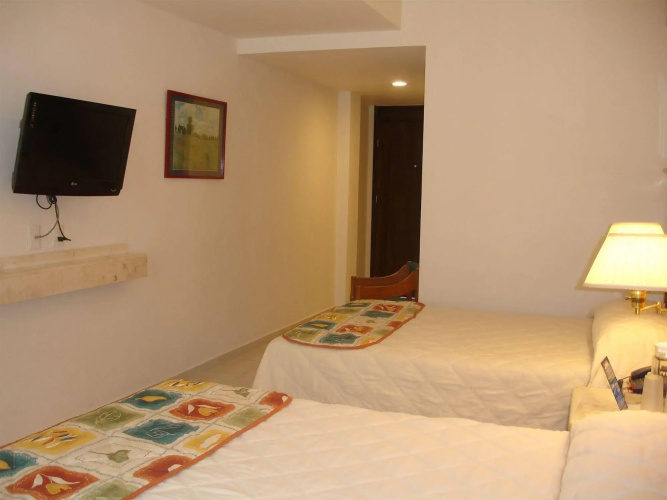 Hotel & Suites Nader