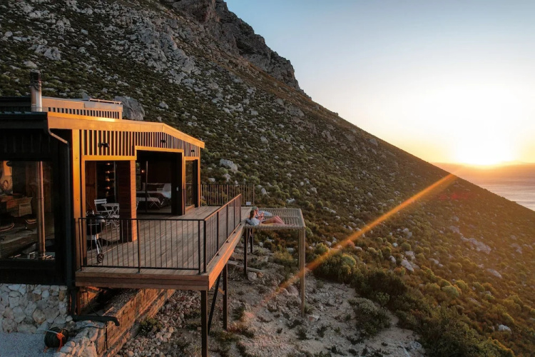 Klein Hangklip - Eco Mountain Cabin - Rooi-Els