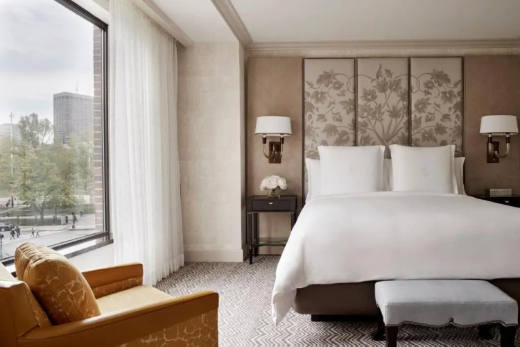 Four Seasons Executive Double Suite