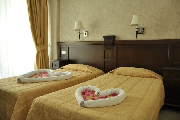 Standard Twin room with balcony
