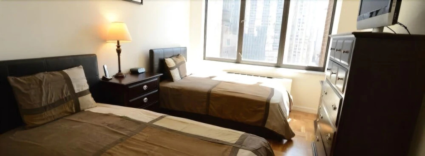 Market Rentals NycOver view