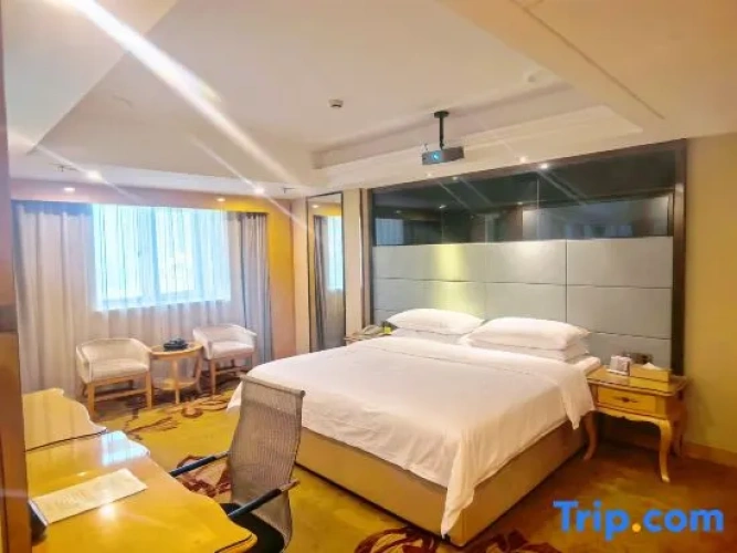 Standard Double room with view