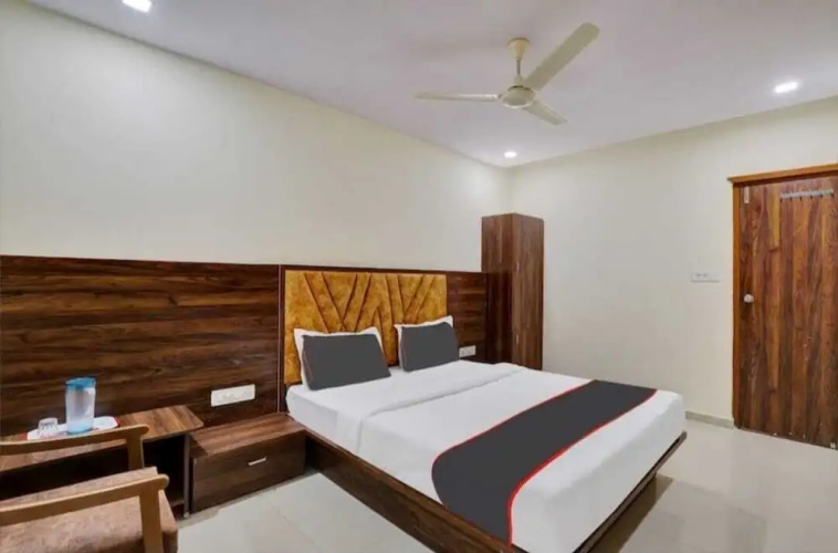 Hotel Neelkamal